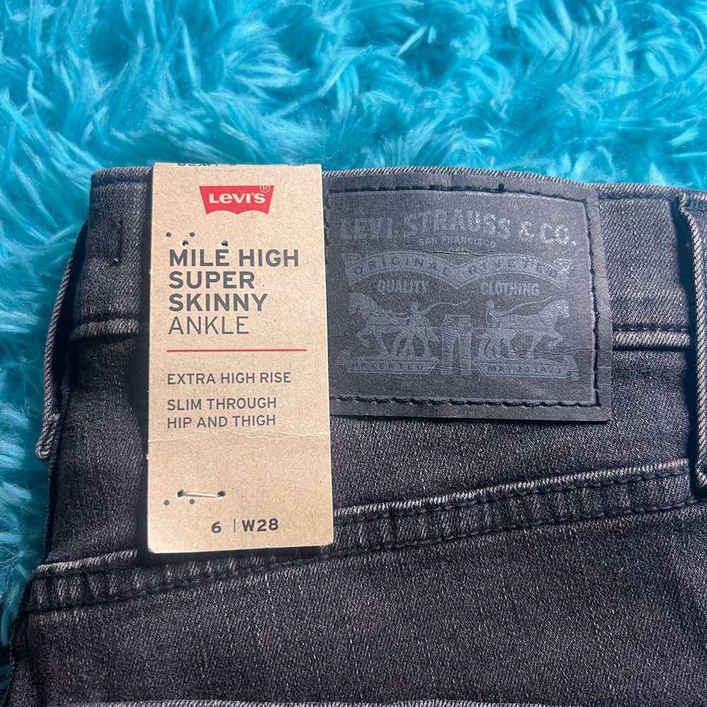 Levi's Mile High Super Skinny Ankle Jeans